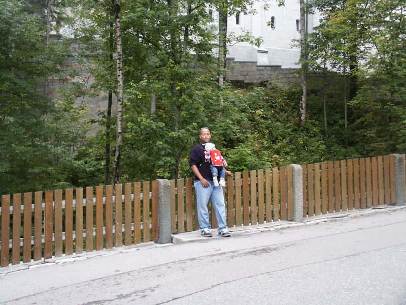 2005 10 05 Ruby Climbing Mt Neuschwanstein