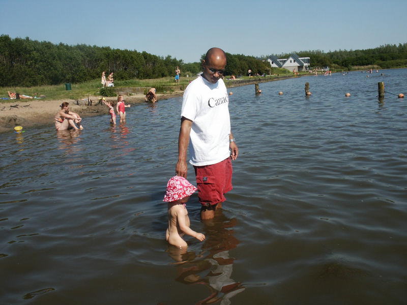 2006 06 11 Papa and Ruby wading