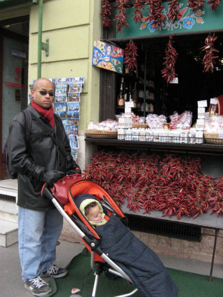 2007 02 19 Budapest 23 Paprika Shop