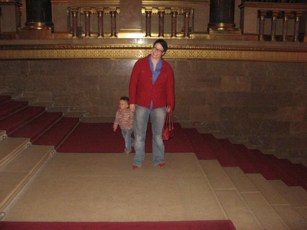 2007 02 20 Budapest 04 Sometimes kids are sooo embarrasing
