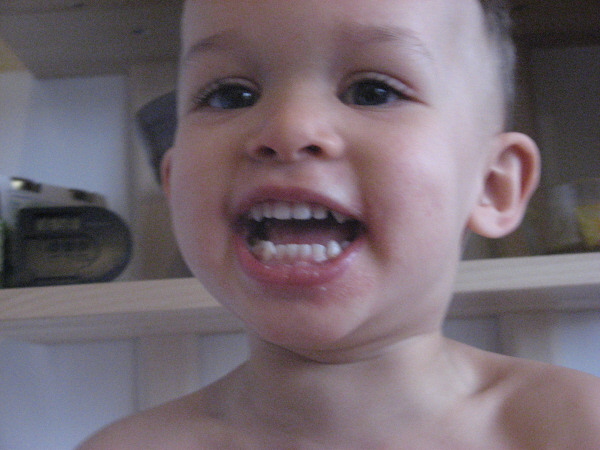 2007 03 06 Sara took a set of pictures of Ruby's Face.  We're calling it "The Many Faces of Rubelu".