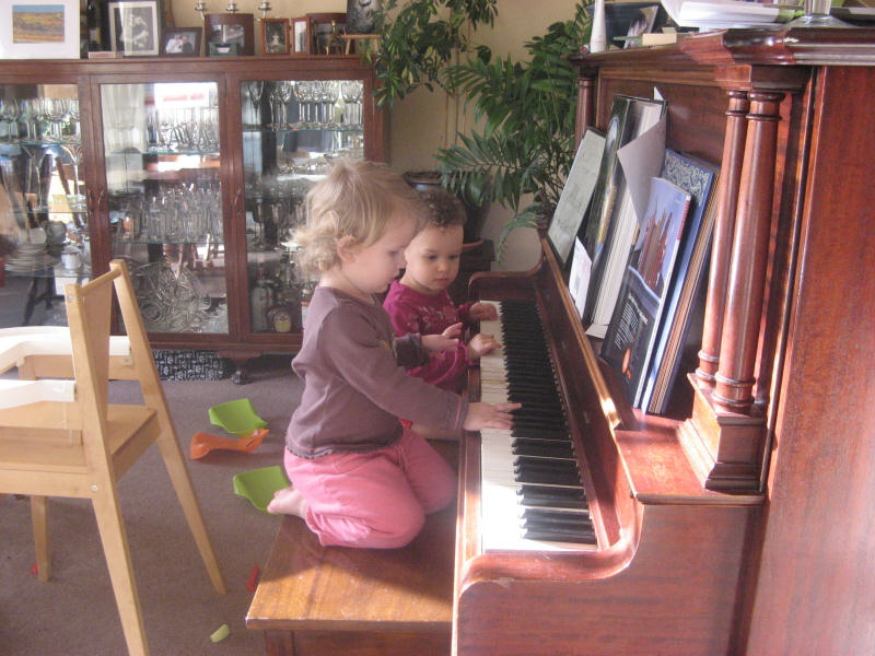 2007 03 20 Abby and Ruby Tickle the Ivories