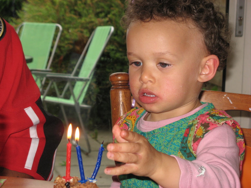 2007 05 06 B-day Ruby's favourite part was the candles 1