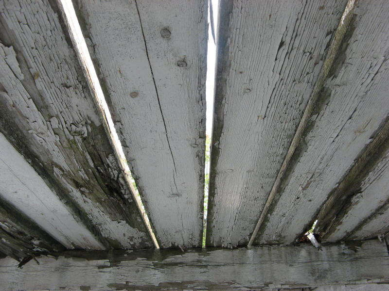 2007 07 27 Underside of the Boathouse Deck