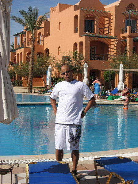 2008 01 07 Poolside