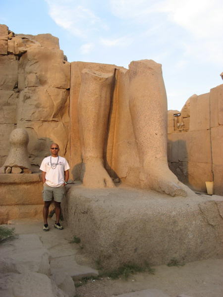 2008 01 08 Karnak Legs