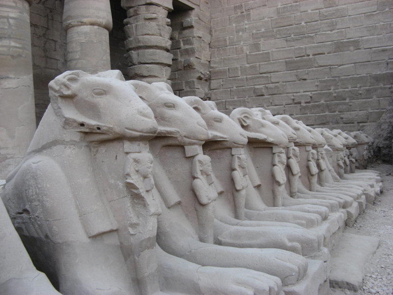 2008 01 08 Karnak Rams and Pharaohs