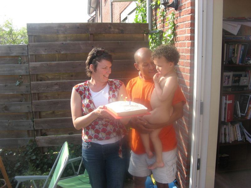 2008 05 04 Singing Happy Birthday