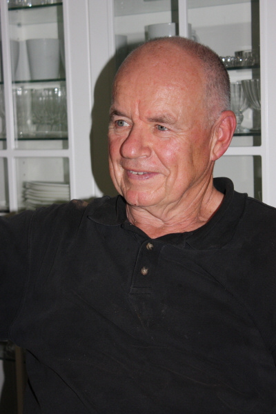 2008 07 30 Dad's healthy glow and slender form
