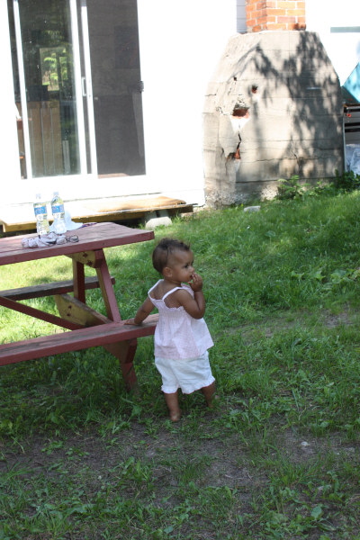 2008 08 05 Harper in Pink