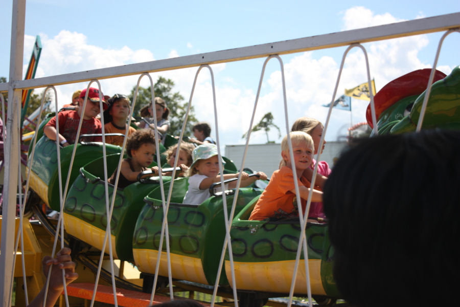 2008 08 16 Stirling Fair Ruby Rides her first Rollercoaster