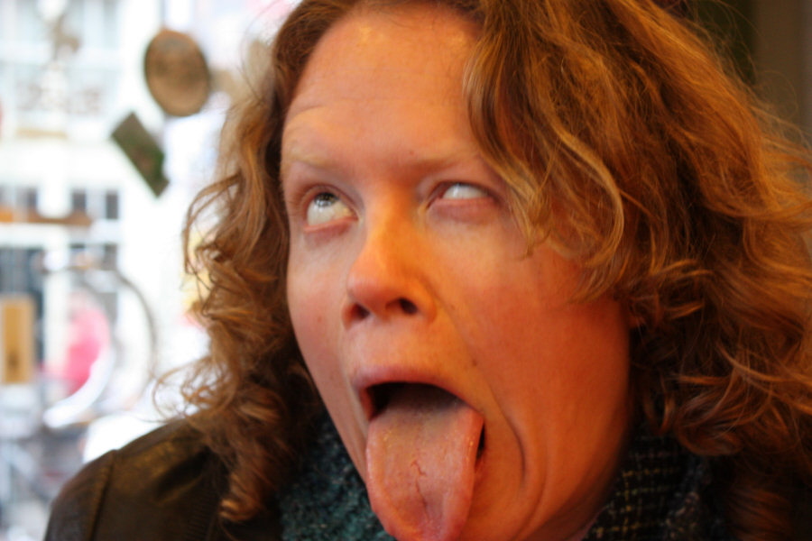 2009 01 03 Chandra Tongue out