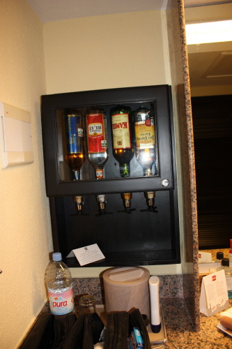 2009 01 14 Quick Shots in our Hotel Room