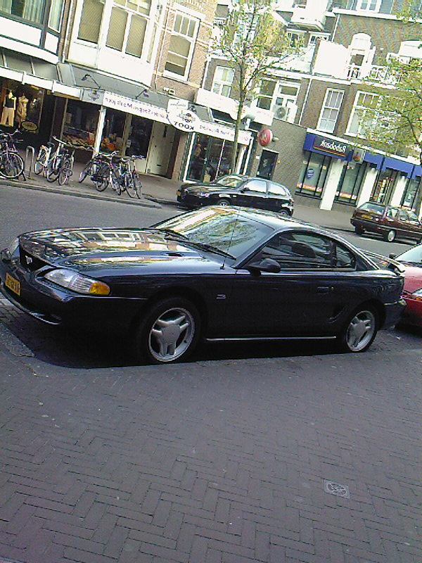 We went to Statig (http://www.statig.nl) for dinner and saw this one on the way.